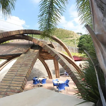 B&B Secondo Binario 4*